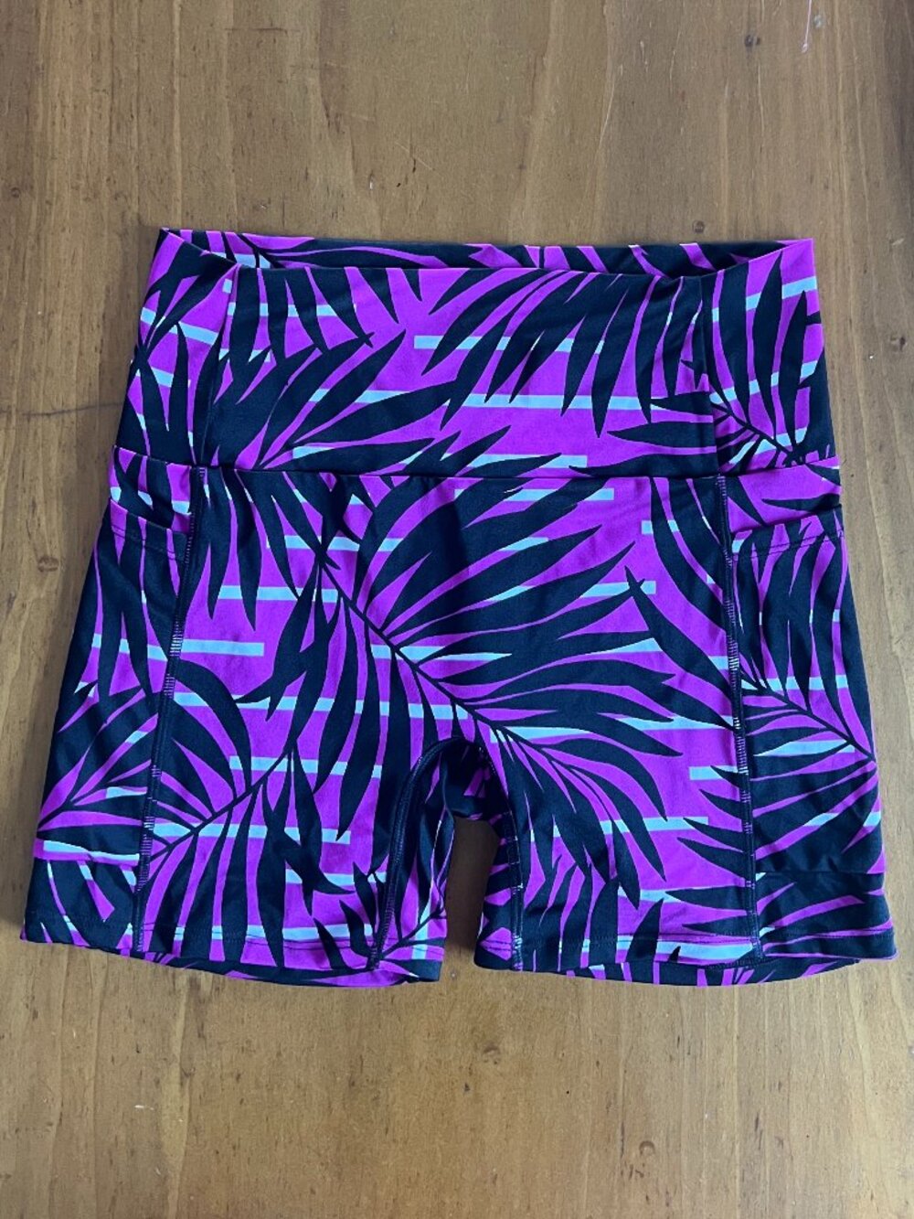 K-DEER Tropical Palm Print High Waist Yoga Shorts Medium Made in USA